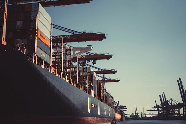 La tecnología y la digitalización en el transporte marítimo: innovaciones y tendencias